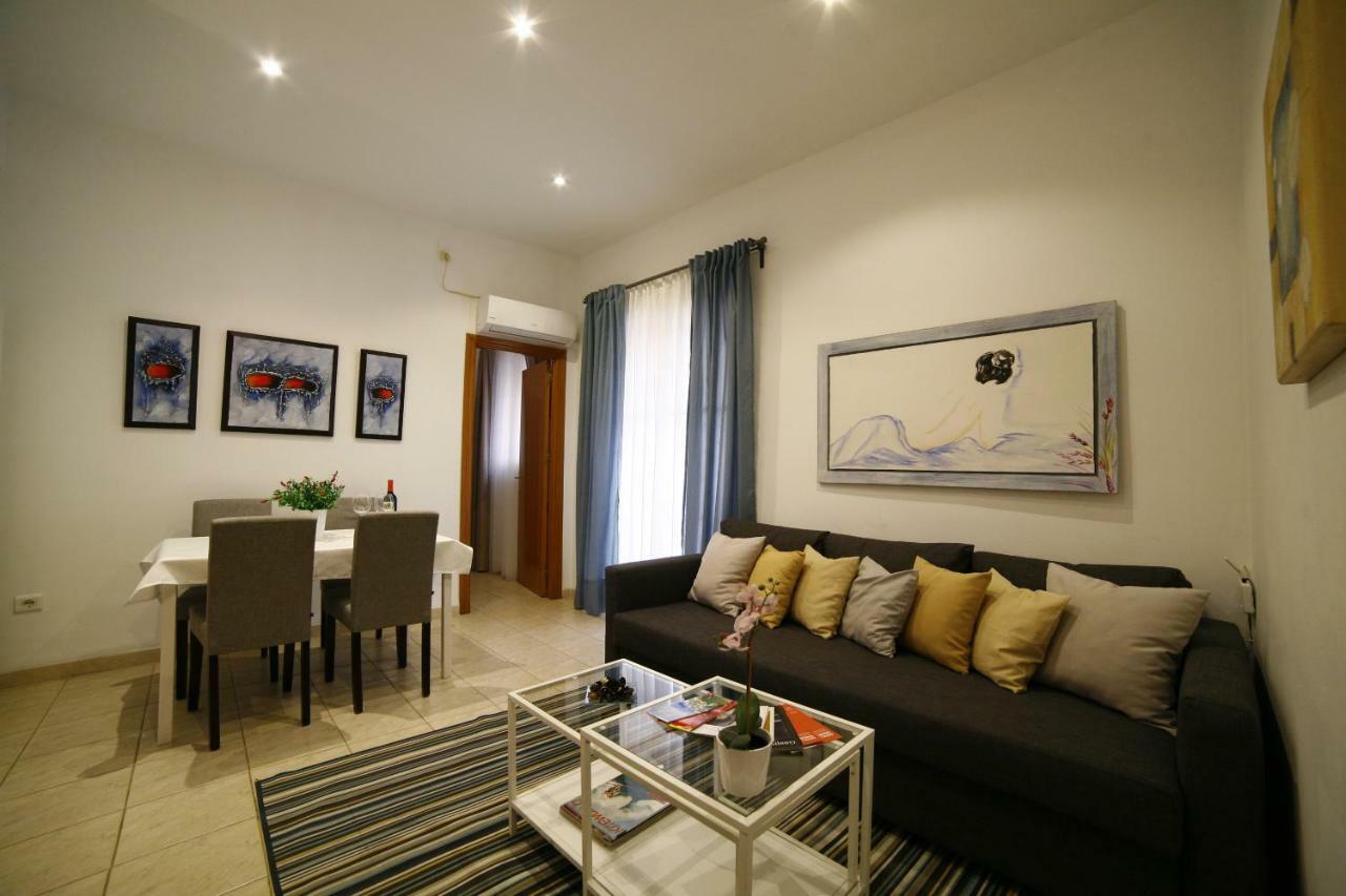 Victoria De Alba House Appartement Málaga Buitenkant foto