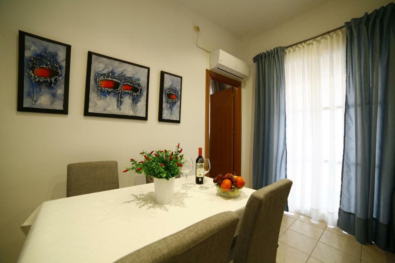 Victoria De Alba House Appartement Málaga Buitenkant foto